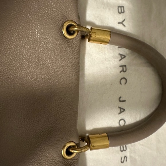 Marc by Marc Jacobs taupe leather bag - Picture 4 of 6